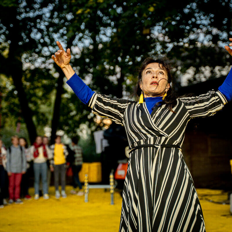 EVACUÉ i.s.m Introdans | Toneelgroep Oostpool | Bas de Brouwer
