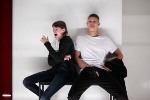 Gender - JONG (12+) | Toneelgroep Oostpool | Sanne Peper